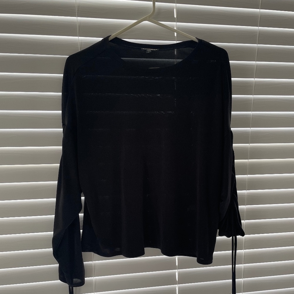 Express Black drawstring sleeve blouse